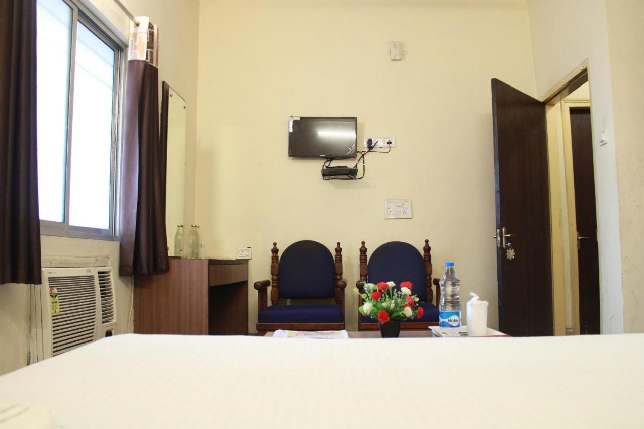 Hotel Chandra 贾姆谢德布尔 外观 照片