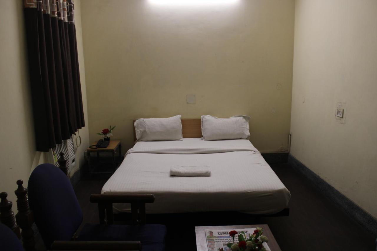 Hotel Chandra 贾姆谢德布尔 外观 照片